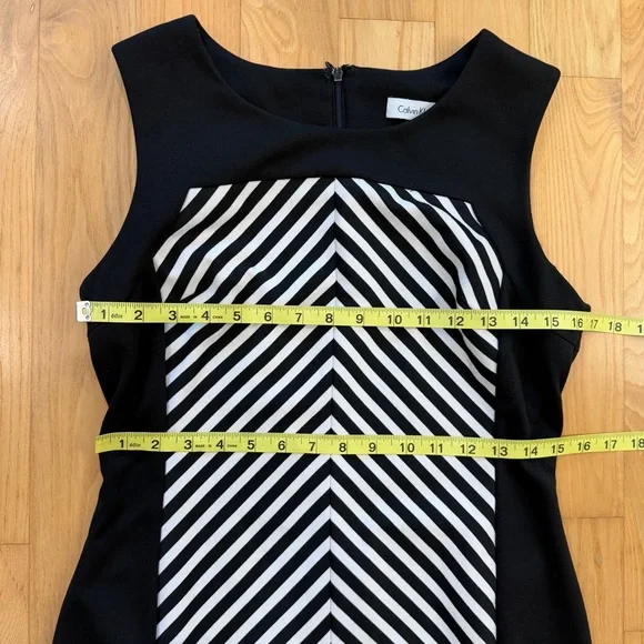 Calvin Klein Black & White Chevron Striped Sheath Dress Size 8 - Picture 11 of 12